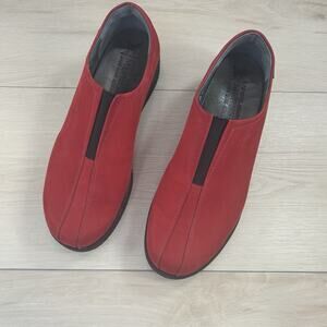 MEPHISTO AIR-RELAX Red Suede Women Loafer Shoes Sz. 8.5 Confort Flats